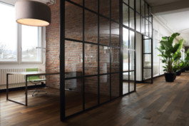 Stahl- und Traumfabrik AG