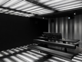  Stahl- und Traumfabrik AG