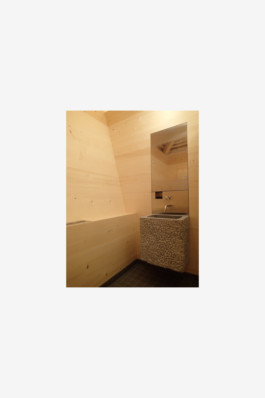  Stahl- und Traumfabrik AG