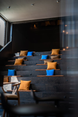 Stahl- und Traumfabrik AG