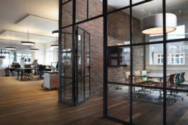 Stahl- und Traumfabrik AG