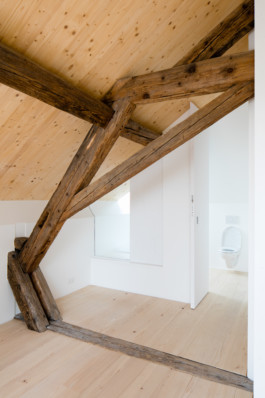 Stahl- und Traumfabrik AG