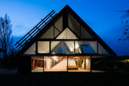 Stahl- und Traumfabrik AG