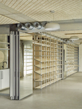  Stahl- und Traumfabrik AG