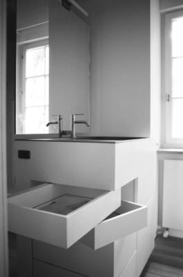 Stahl- und Traumfabrik AG