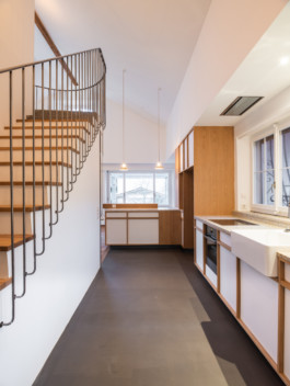 Stahl- und Traumfabrik AG