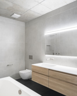 Stahl- und Traumfabrik AG