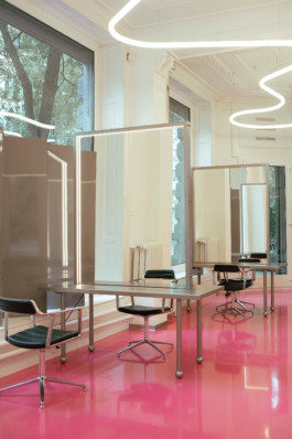 Stahl- und Traumfabrik AG