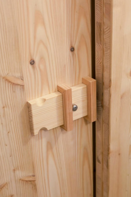 Stahl- und Traumfabrik AG