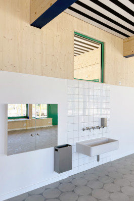  Stahl- und Traumfabrik AG